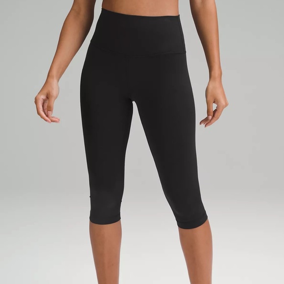 lululemon athletica Pants - Lululemon Athletica Align High-Rise Crop Capri Pant Leggings Tights 17” Black 0
